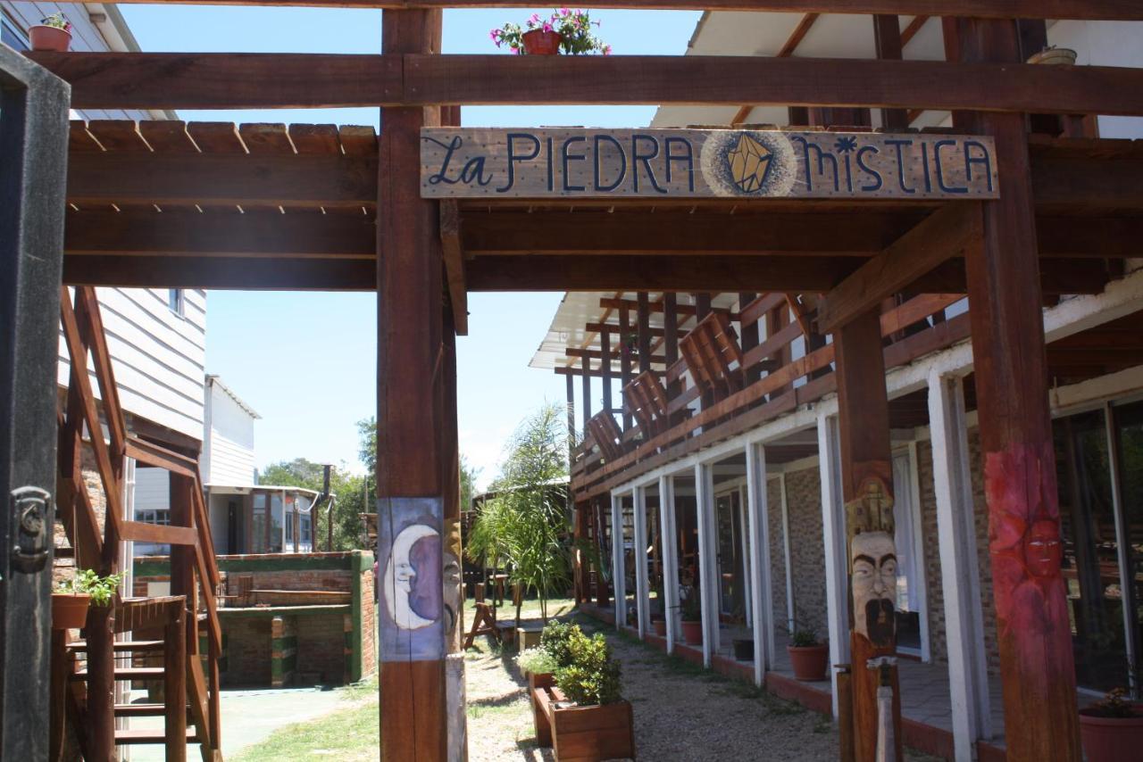 Posada Hostel La Piedra Mistica 拉佩德雷拉 外观 照片